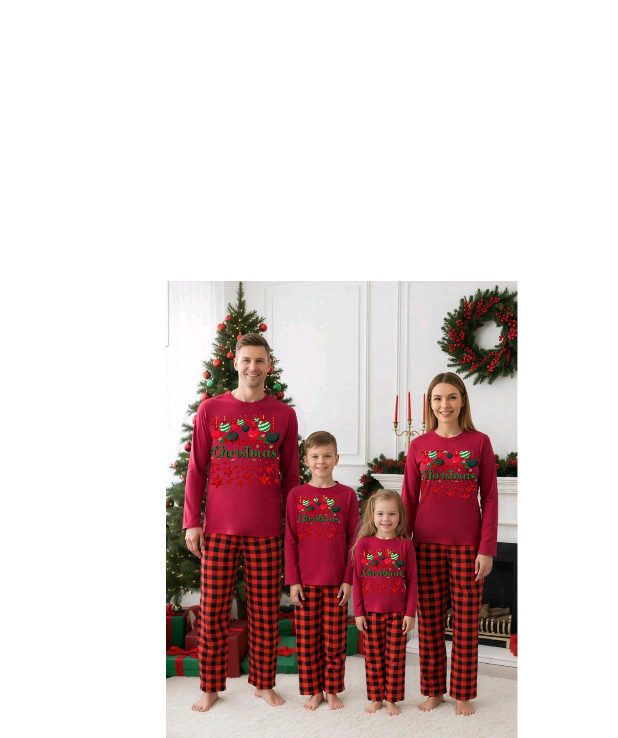 FAMILY HOLIDAY GREEN ORNAMENT